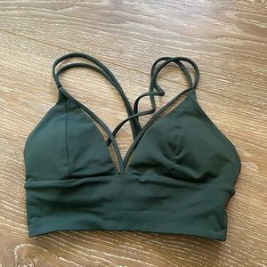 Lululemon pushing limits dark forest sports bra